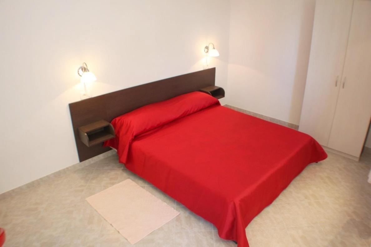 Apartments Laura Mali Lošinj Esterno foto
