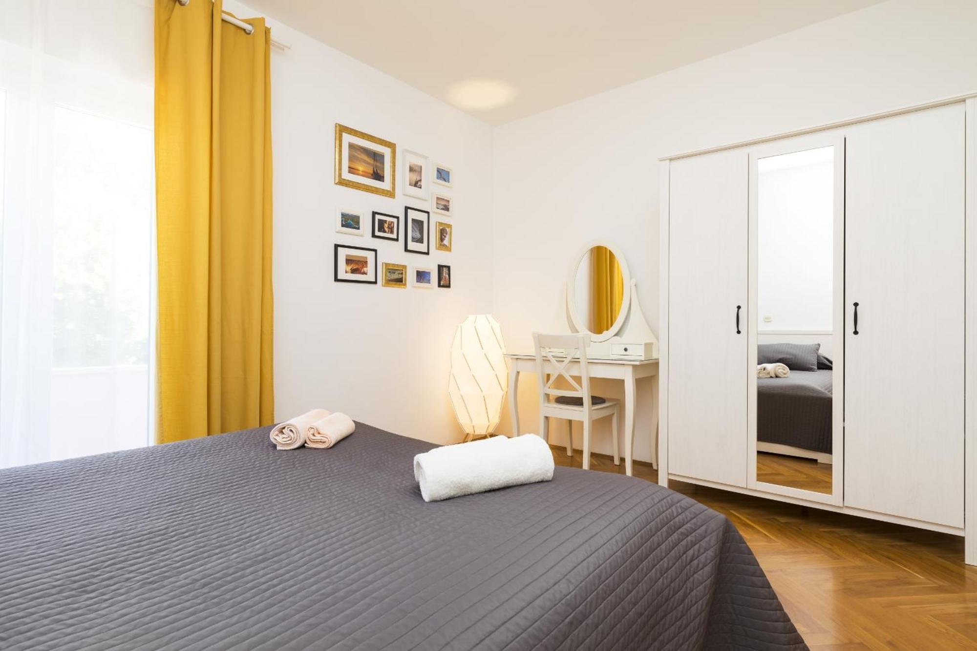 Apartments Laura Mali Lošinj Esterno foto